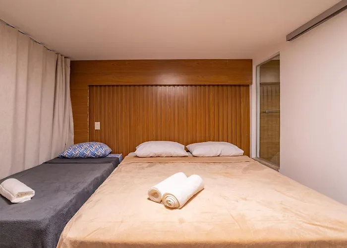 Cpr - Apartamentos A 200M Da Praia Com Piscina